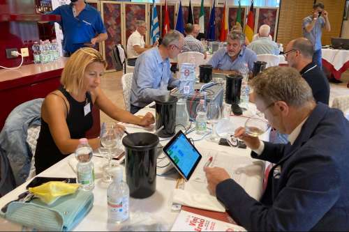The tasting of the Mondial des Vins Extrêmes 2022 have been postponed